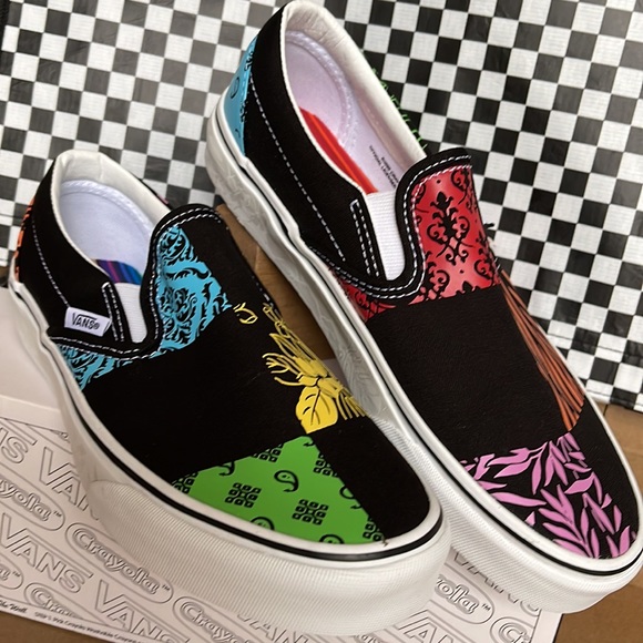 Vans Classic Slip On Crayola Diy/Trace Your WMNS sneakers - Picture 7 of 16
